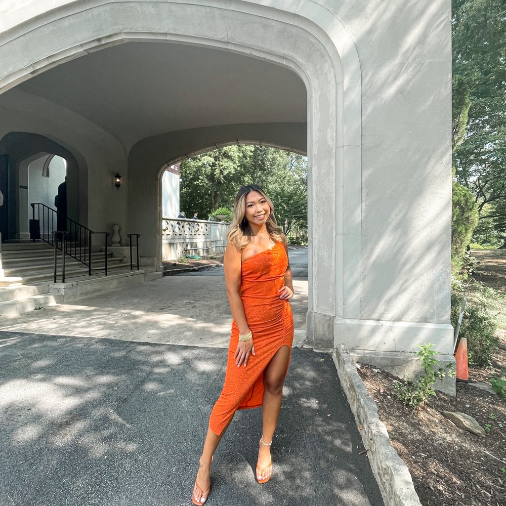 Windsor store orange backless orange glittery one shoulder dress with slit
